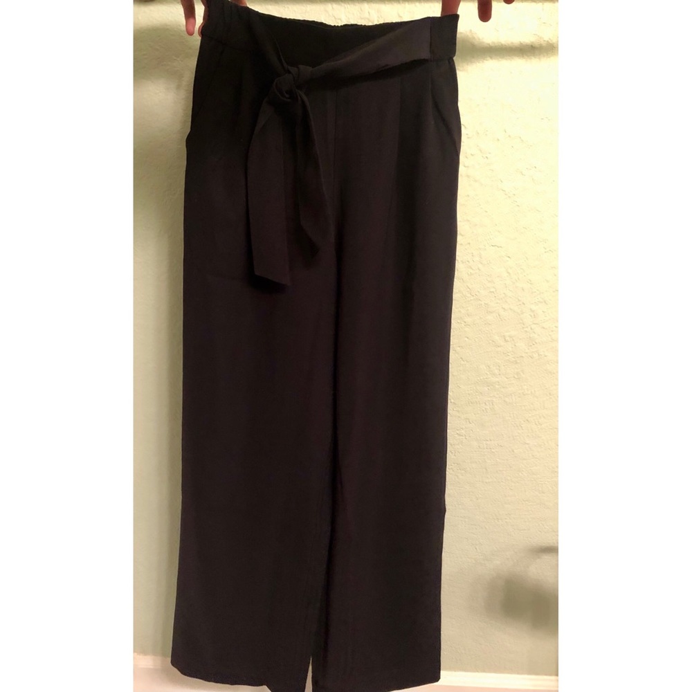 Lululemon wide leg trousers, black, size 4